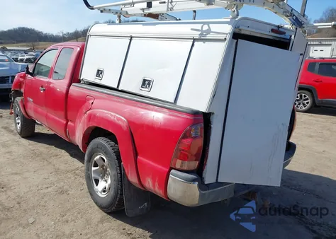 2006 Toyota Tacoma Base V6 из США, поврежденный, VIN 5TEUU42N86Z246146